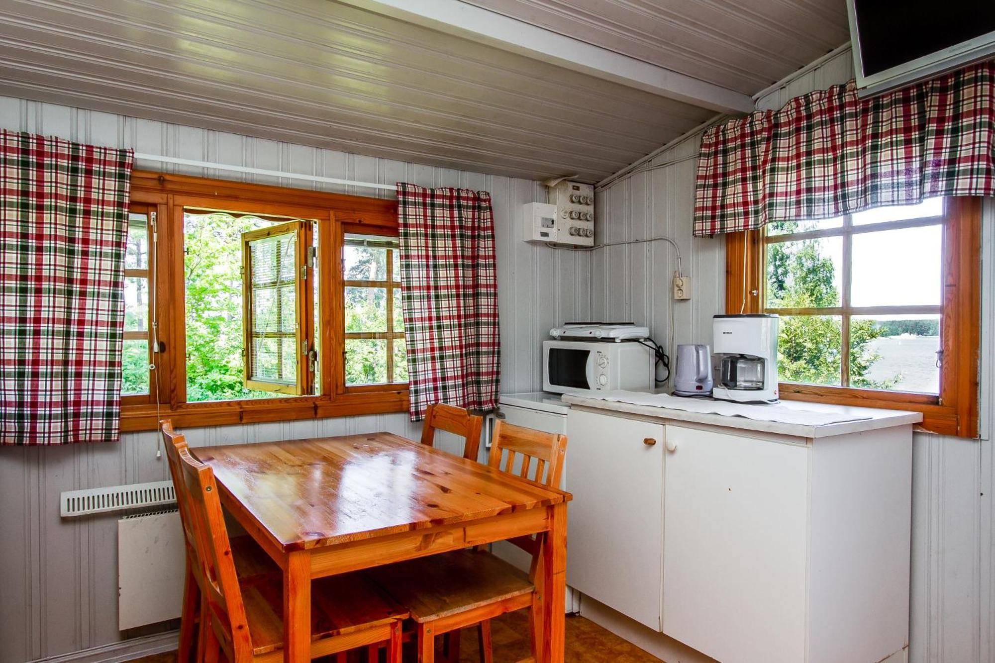 Kristinehamn Herrgardscamping & Stugor Exteriér fotografie
