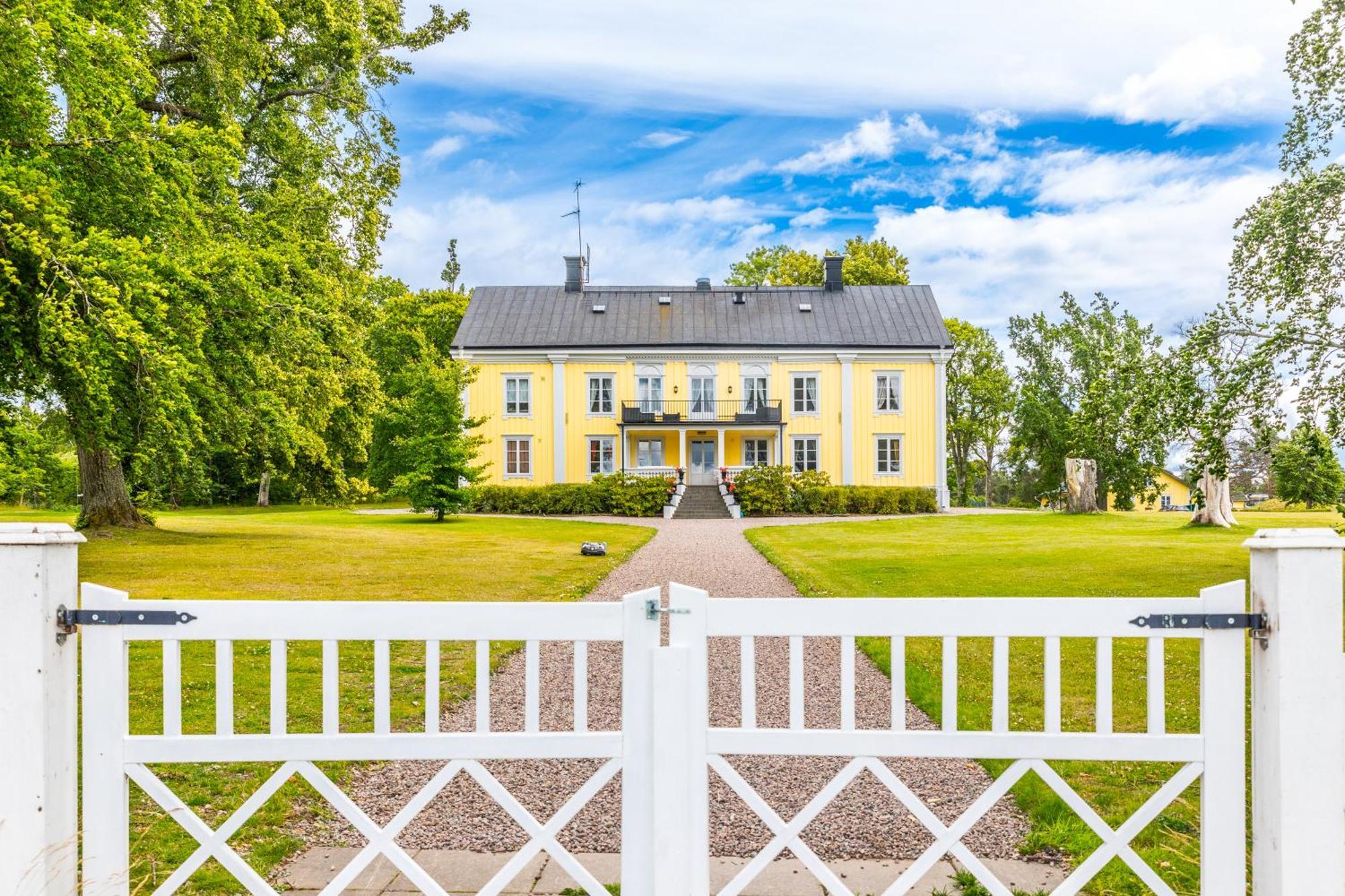 Kristinehamn Herrgardscamping & Stugor Exteriér fotografie