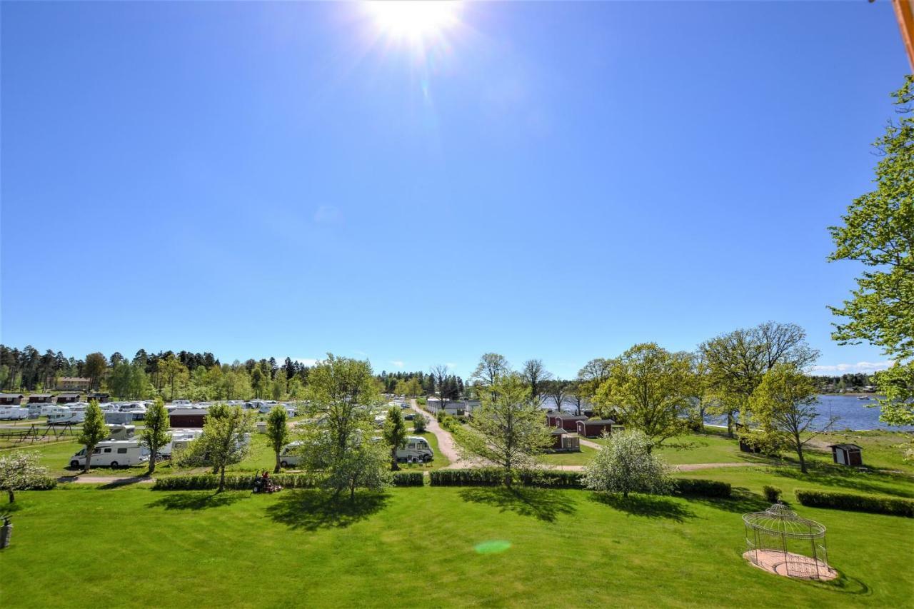 Kristinehamn Herrgardscamping & Stugor Exteriér fotografie